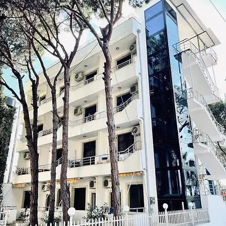 Ylberi Ξενοδοχείο