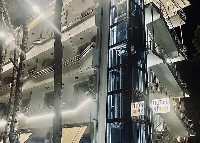 호텔 Ylberi 골렘